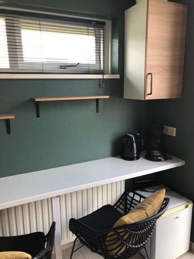Nieboer Bed & Breakfast Вровенполдер Екстериор снимка