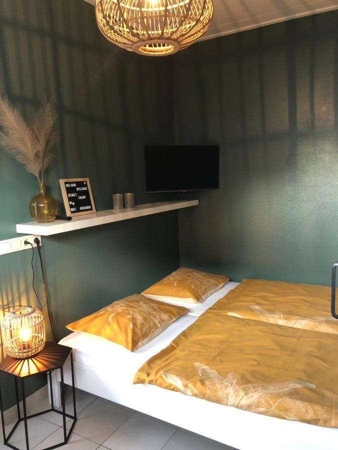 Nieboer Bed & Breakfast Вровенполдер Екстериор снимка
